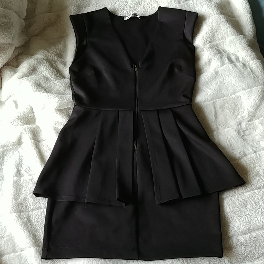 Mystic black peplum dress Size L